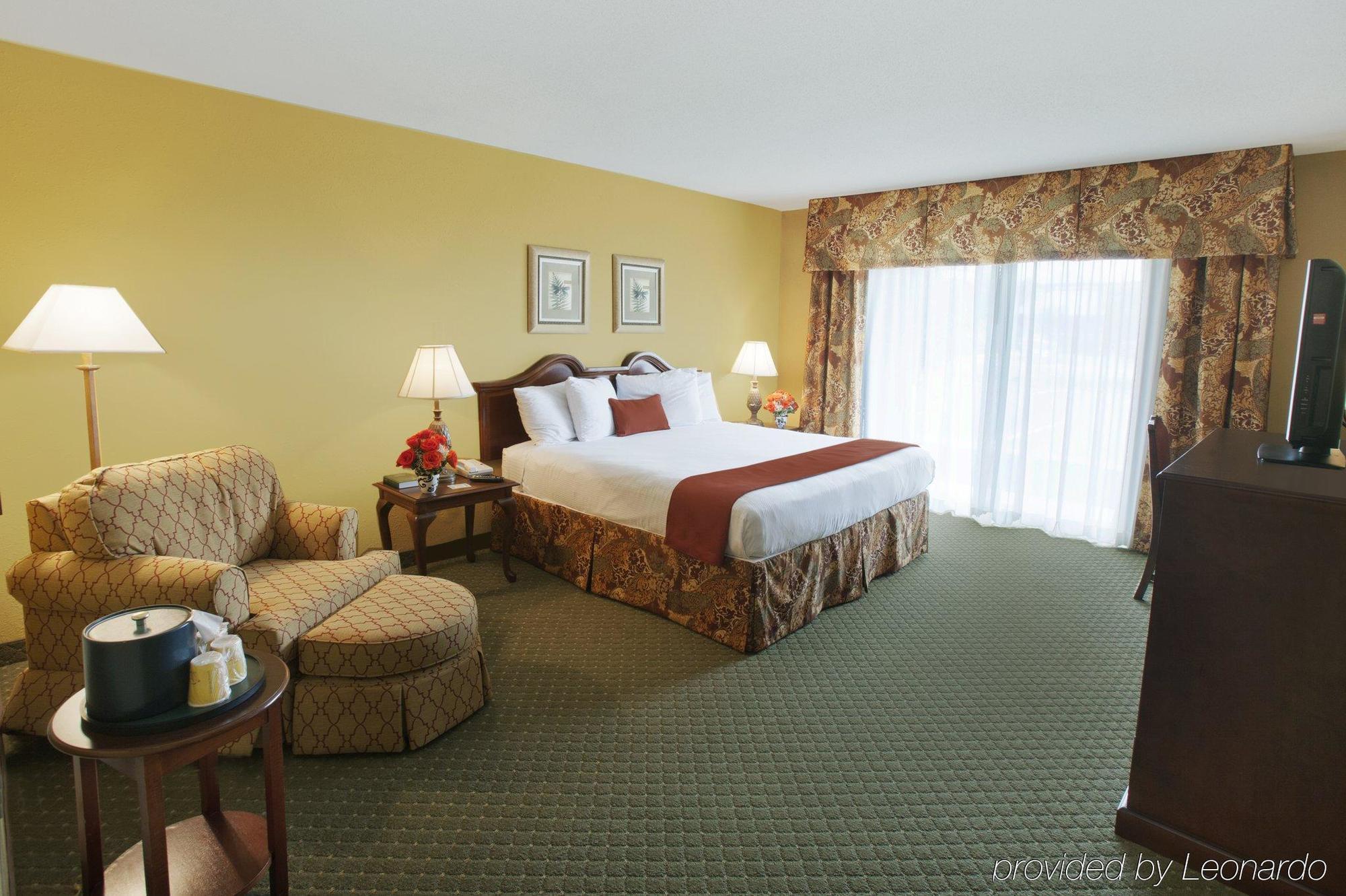 Fredericksburg Hospitality House Hotel Номер фото