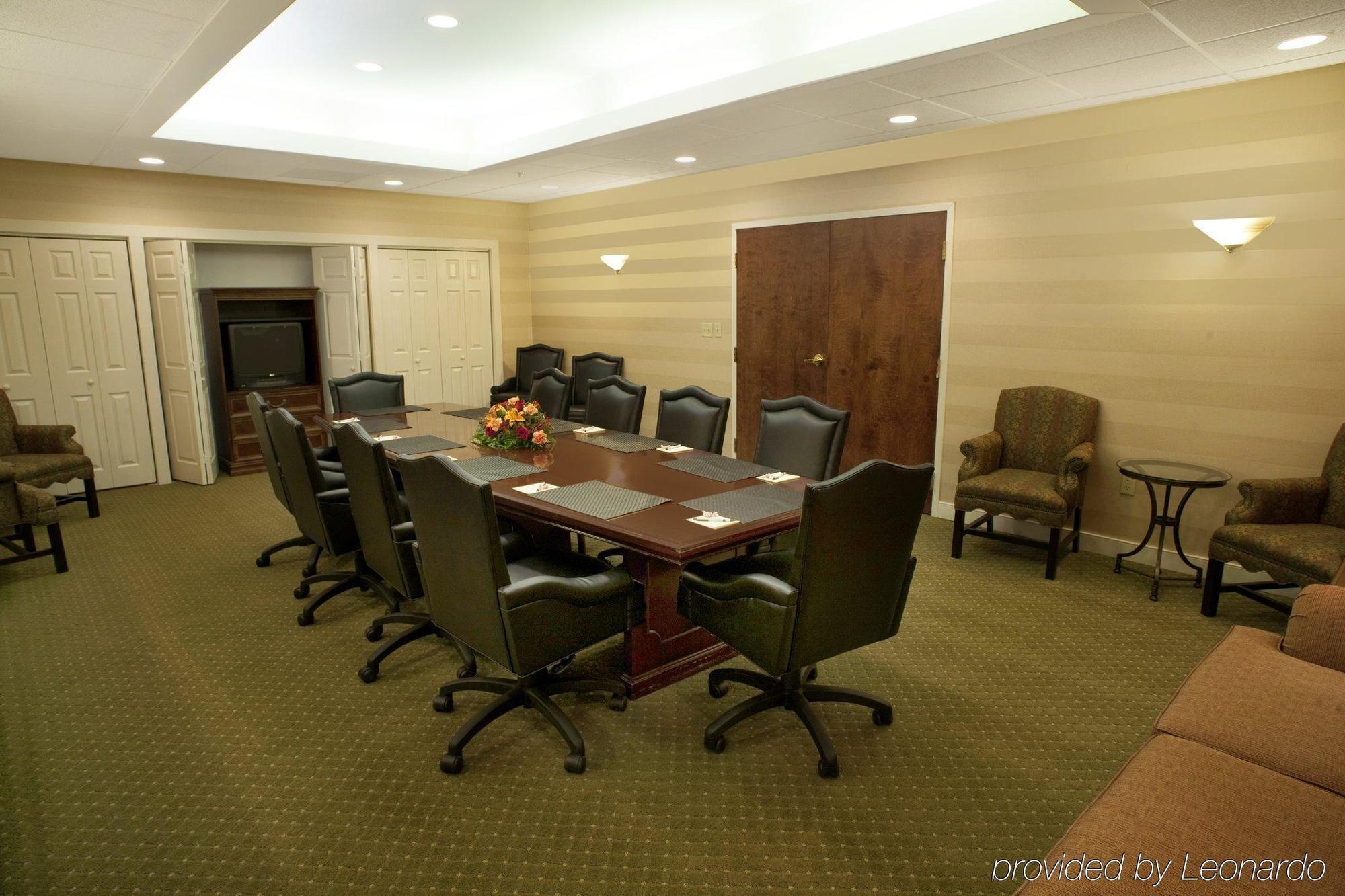 Fredericksburg Hospitality House Hotel Экстерьер фото