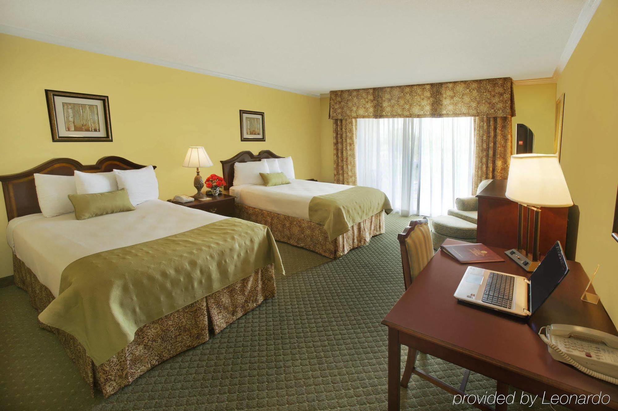 Fredericksburg Hospitality House Hotel Экстерьер фото