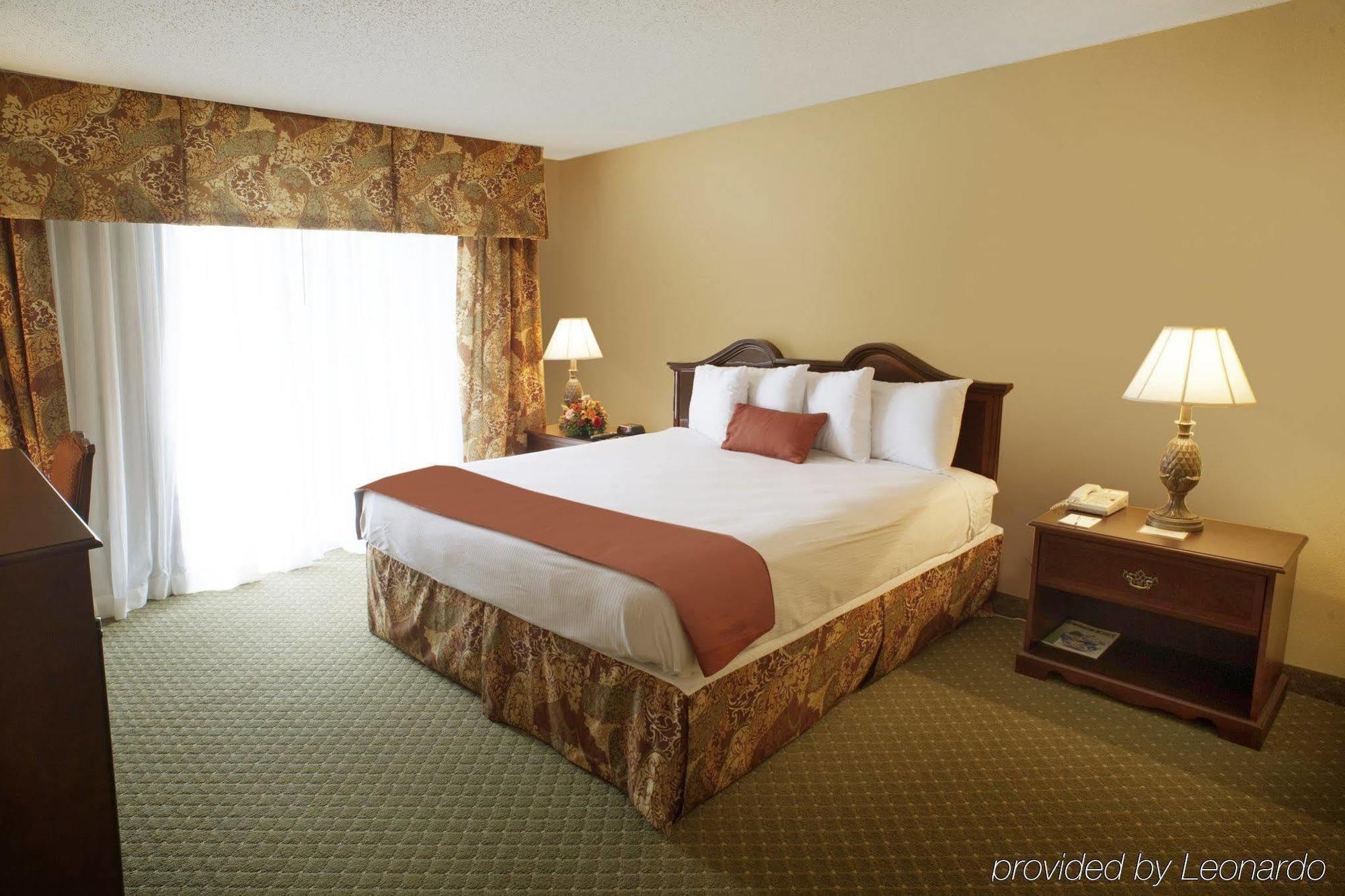 Fredericksburg Hospitality House Hotel Номер фото